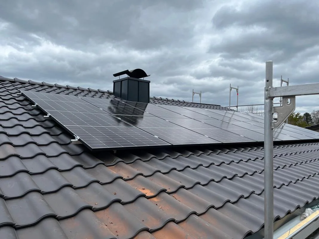 Dachdecker Ahlers - Dach-, Wand- & Abdichtungstechnik